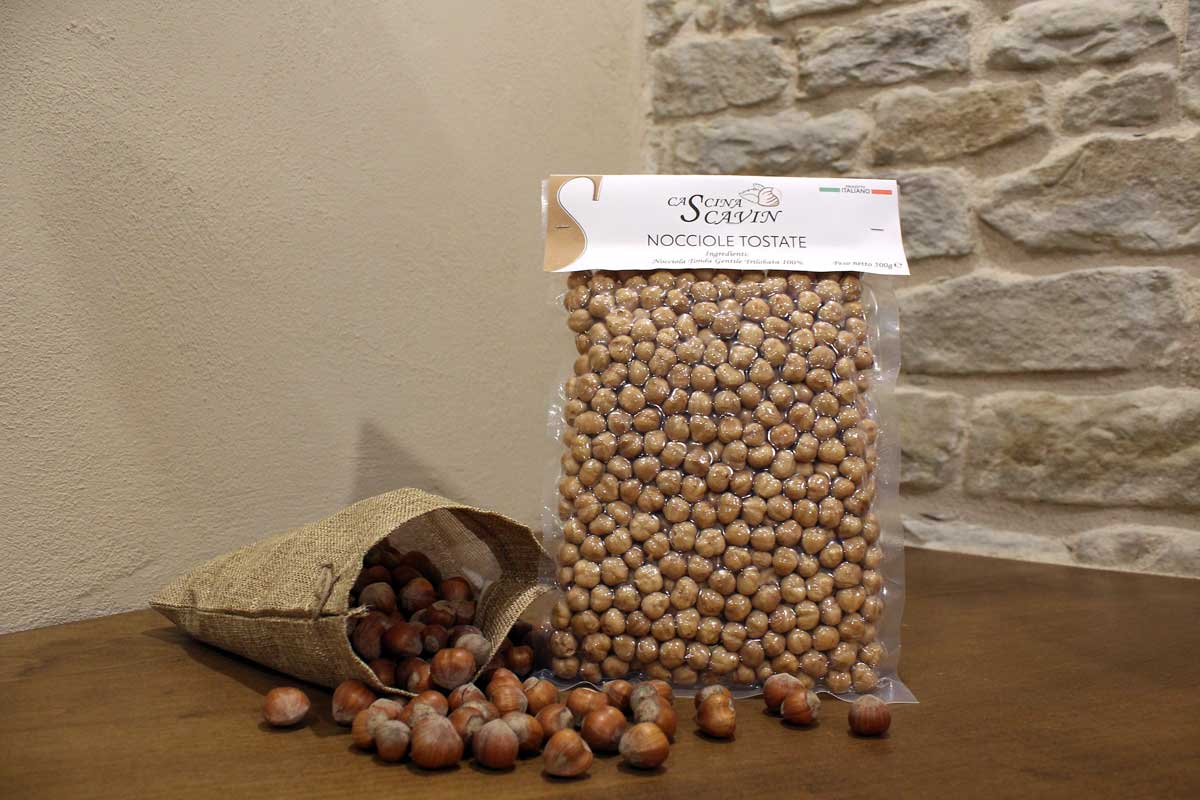 Nocciole tostate sgusciate da 500 gr - Raccolto & Mangiato